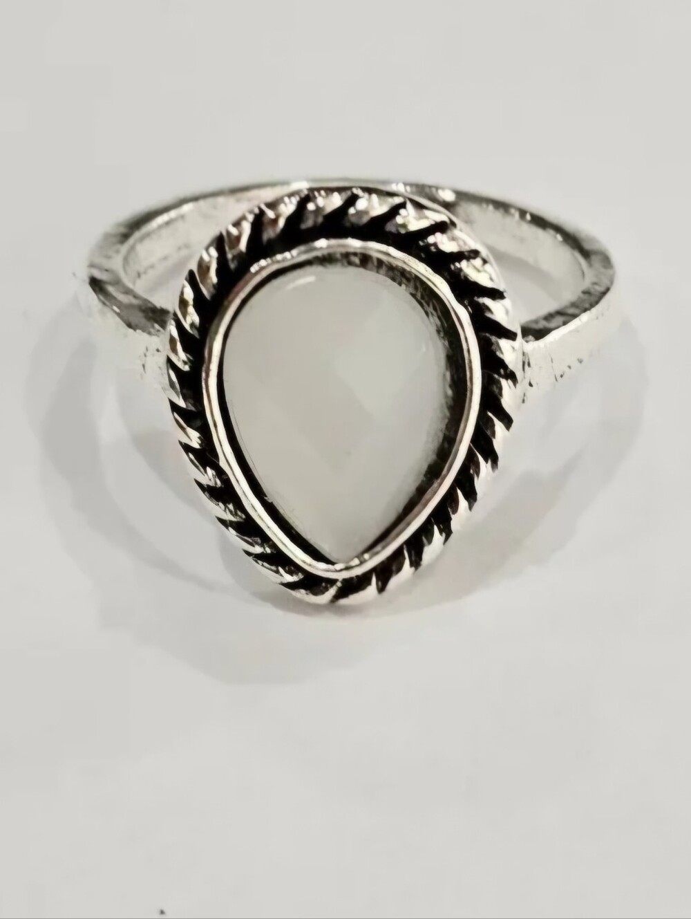 LADIES NEW SIZE 5 MOONSTONE BRAIDED SILVER PEAR VICTORIAN FASHION RING